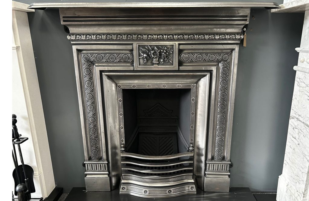 Image of Restored Antique Cast Iron 107